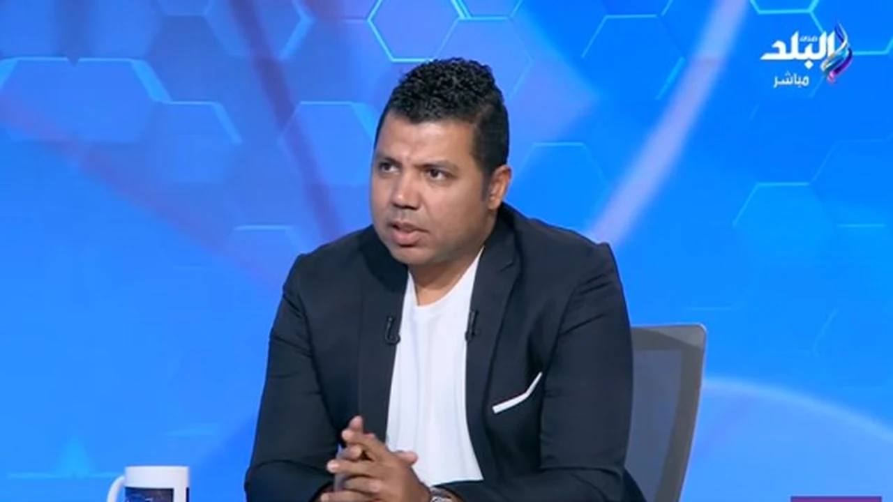 «أبومسلم» يغضب على الهواء بسبب مصطفى أبوزهرة: هي مصر خدت كأس العالم؟